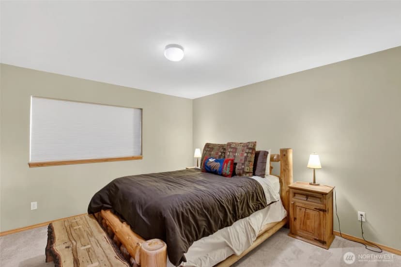 Property photo for 140 Evergreen Valley Loop, Ronald photo 17