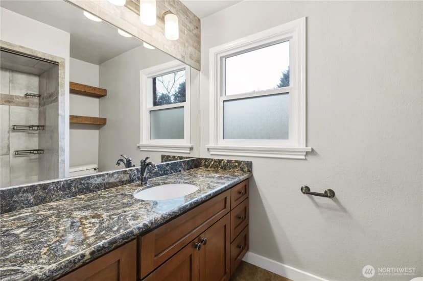 Property photo for 226 Sw 131st Street, Burien photo 13