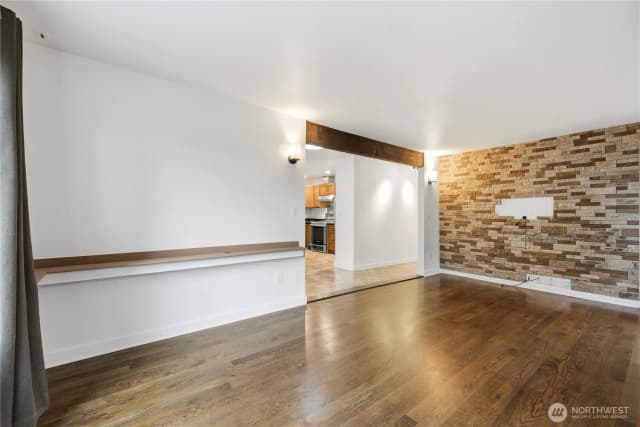 Property photo for 226 Sw 131st Street, Burien photo 3