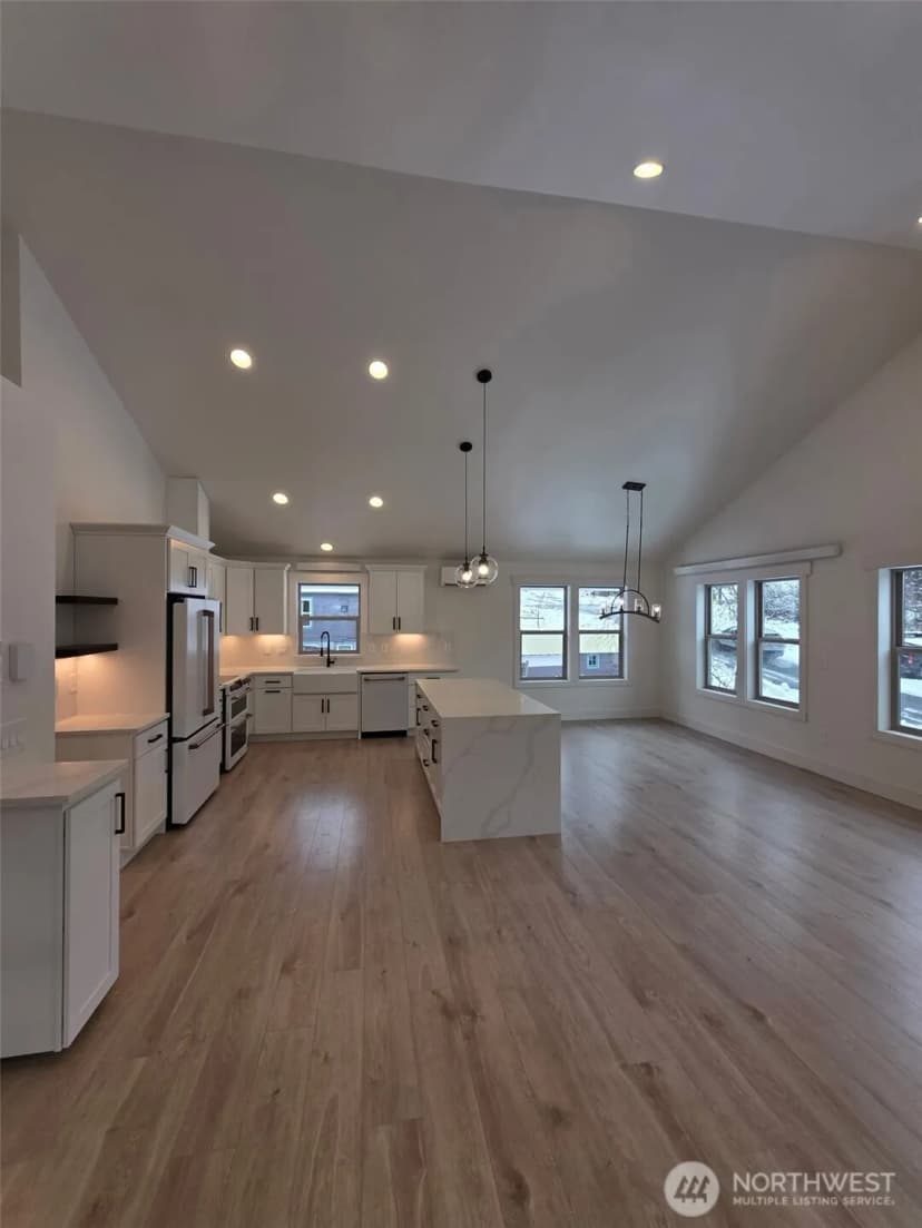 Property photo for 206 W Montana Avenue, Roslyn photo 9