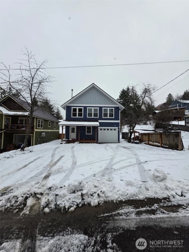 Property photo for 206 W Montana Avenue, Roslyn