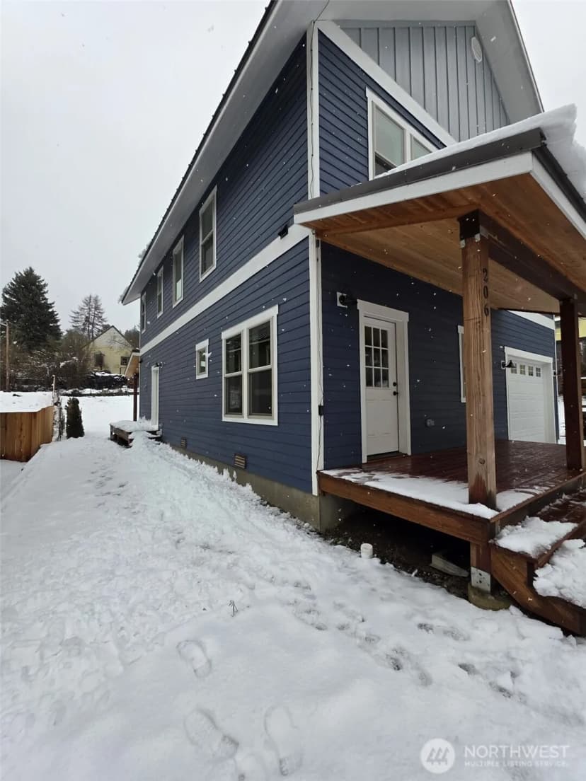 Property photo for 206 W Montana Avenue, Roslyn photo 2