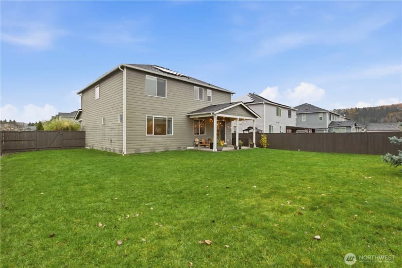 Property photo for 200 Fielding Street Ne, Orting photo 33