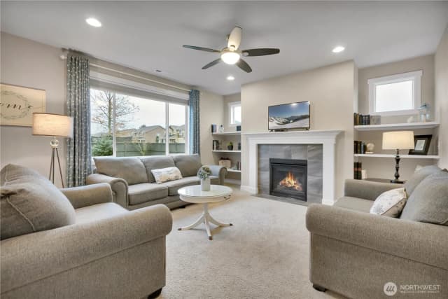 Property photo for 200 Fielding Street Ne, Orting photo 5