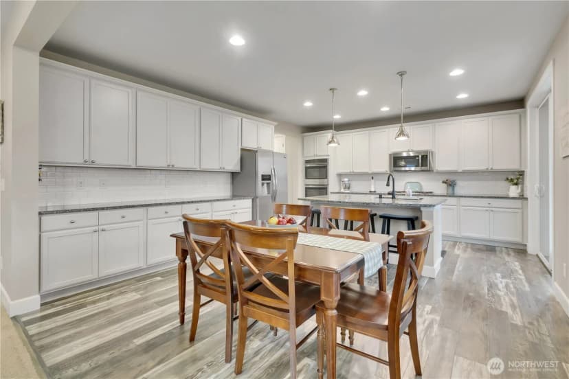 Property photo for 200 Fielding Street Ne, Orting photo 10