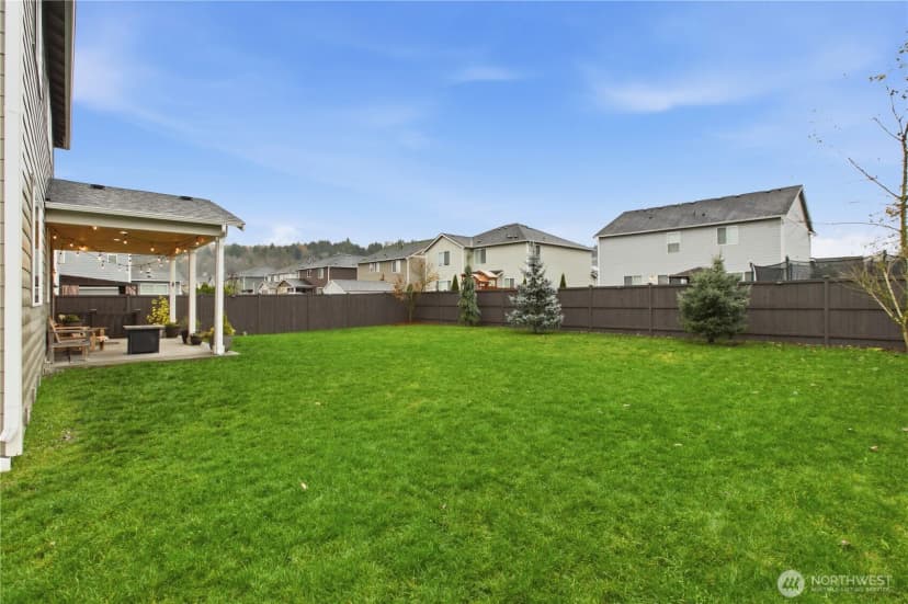 Property photo for 200 Fielding Street Ne, Orting photo 32