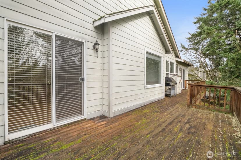 Property photo for 7412 64th Street Ct W, University Place photo 27