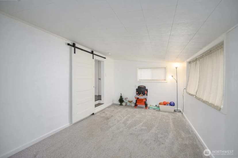 Property photo for 606 Spruce Street, Coulee Dam photo 23