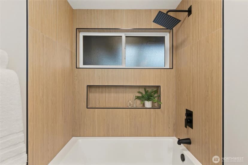 Property photo for 12544 Se 16th Street, Bellevue photo 19