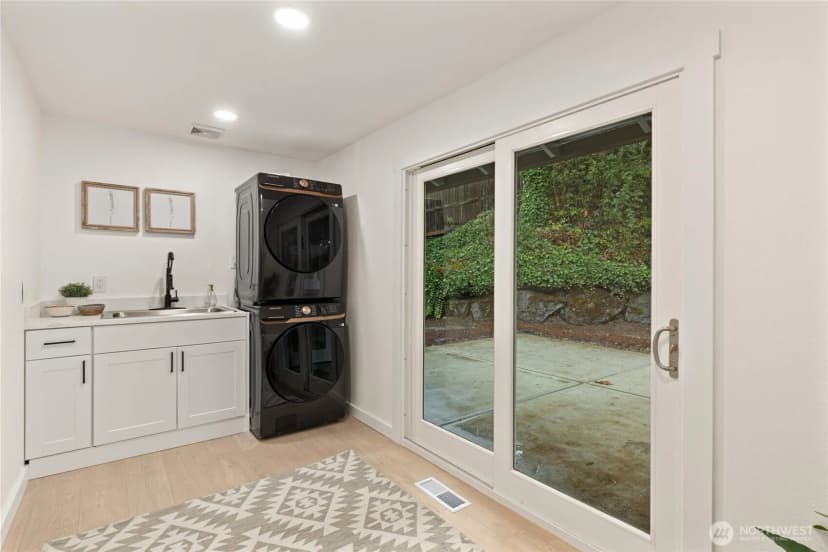 Property photo for 12544 Se 16th Street, Bellevue photo 29