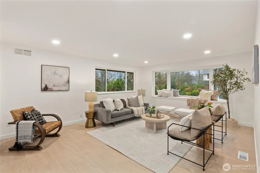 Property photo for 12544 Se 16th Street, Bellevue photo 15