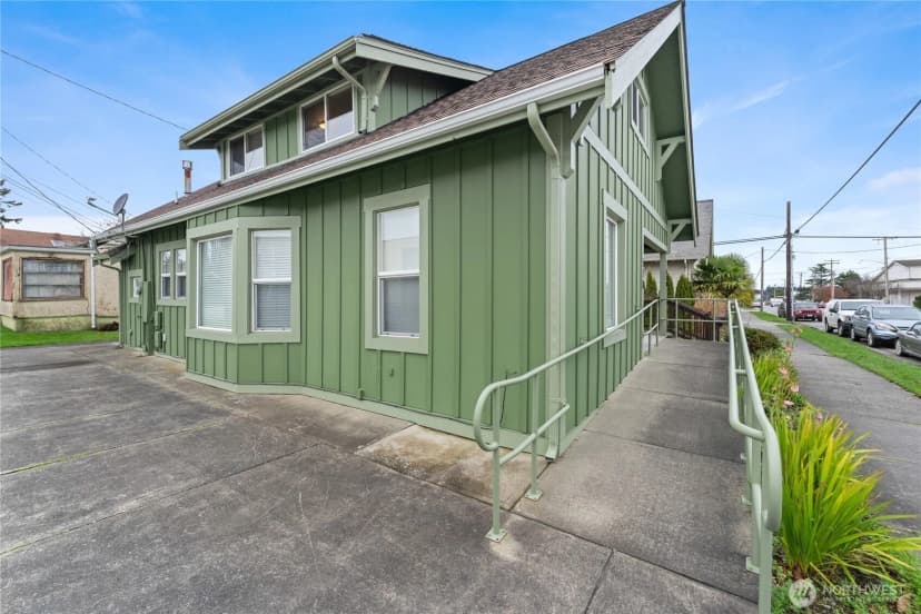 Property photo for 520 O Avenue, Anacortes photo 37