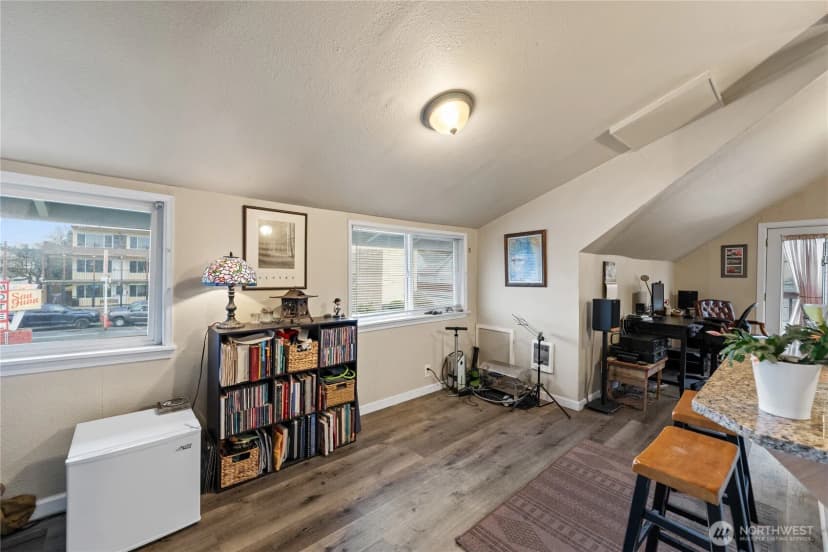 Property photo for 520 O Avenue, Anacortes photo 32