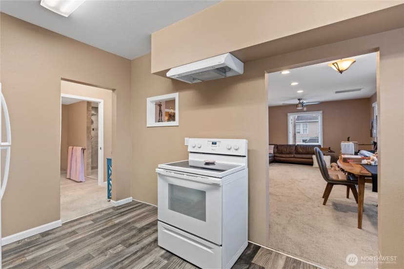 Property photo for 520 O Avenue, Anacortes photo 14