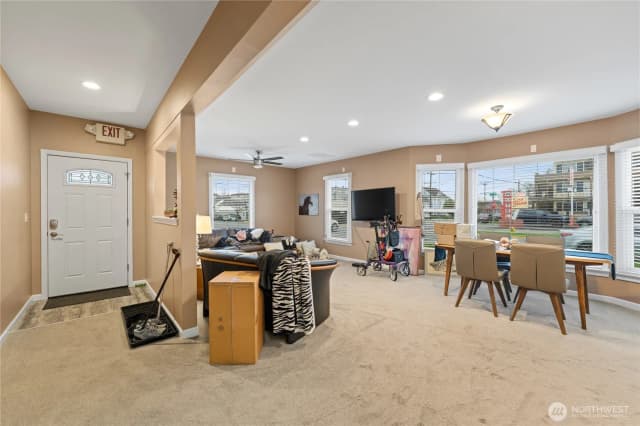 Property photo for 520 O Avenue, Anacortes photo 3