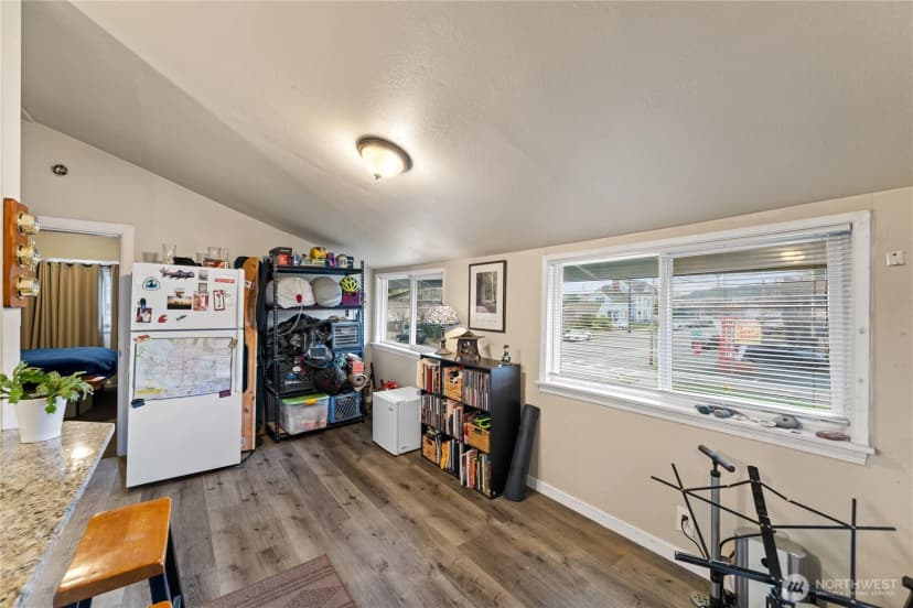 Property photo for 520 O Avenue, Anacortes photo 30