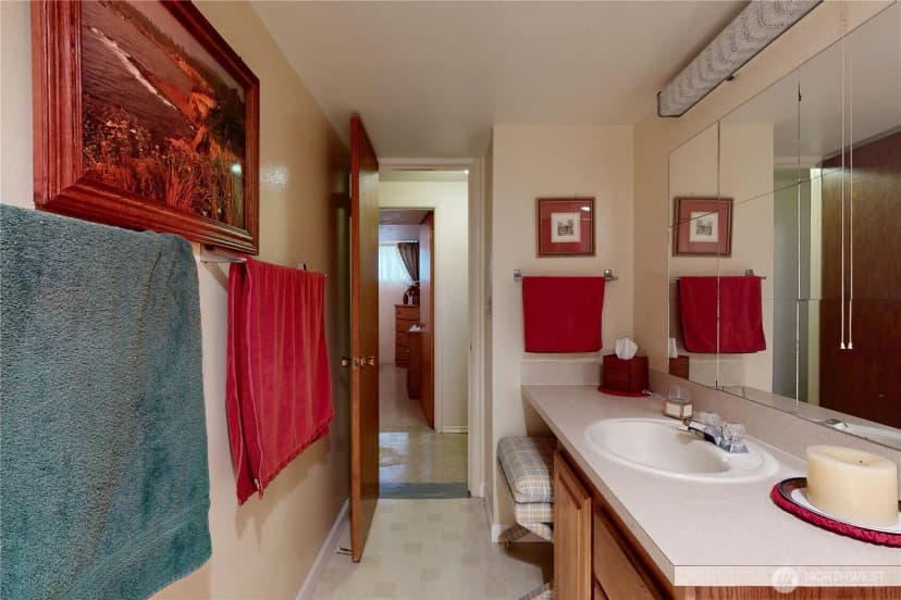 Property photo for 1513 Se Central Avenue, College Place photo 27