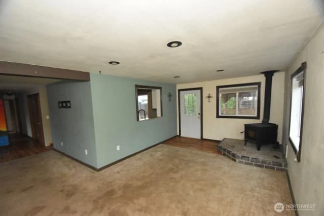 Property photo for 1185 Riddle Street, Darrington photo 2