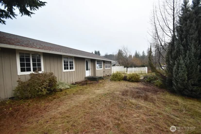 Property photo for 1185 Riddle Street, Darrington photo 25
