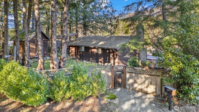 Property photo for 18021 433rd Avenue Se, Gold Bar photo 2