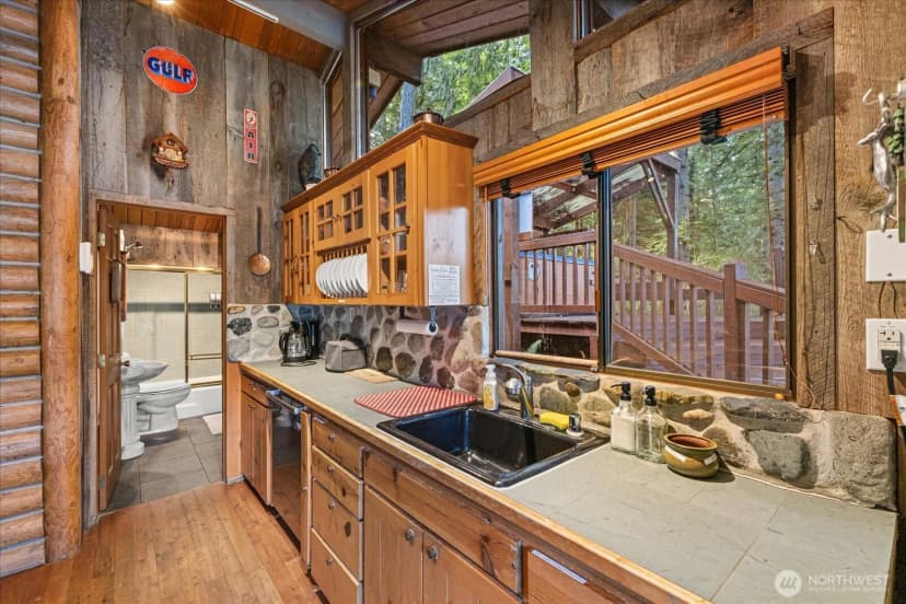 Property photo for 18021 433rd Avenue Se, Gold Bar photo 19