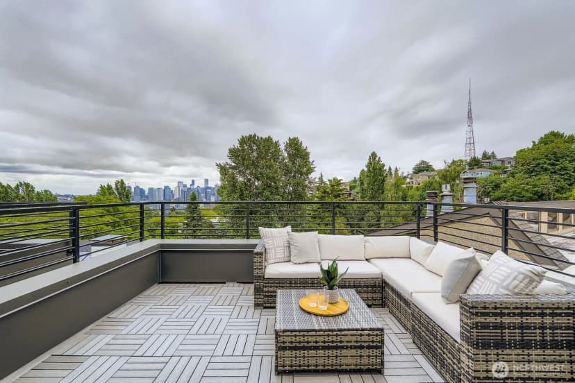 Property photo for 511 Howe #a, Seattle photo 20