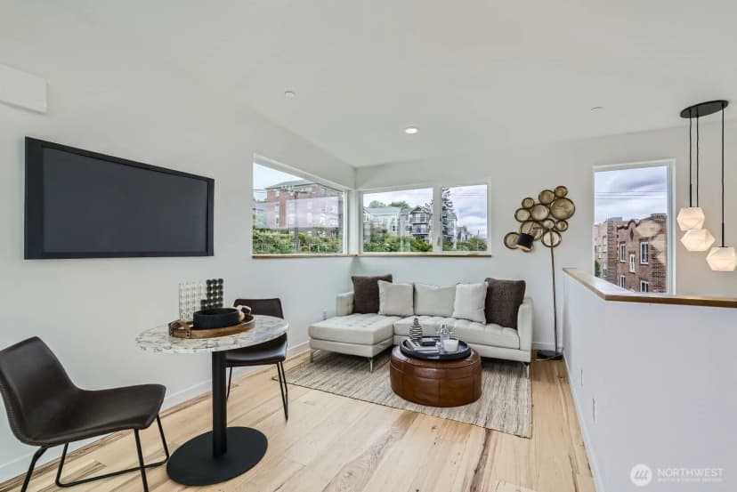 Property photo for 511 Howe #a, Seattle photo 16