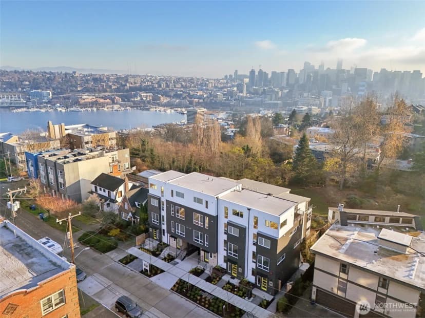 Property photo for 511 Howe #a, Seattle photo 29