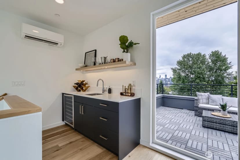 Property photo for 511 Howe #a, Seattle photo 17