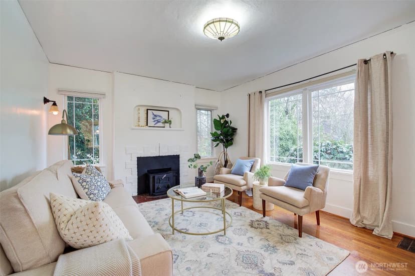 Property photo for 4415 Sw Juneau Street, Seattle photo 8