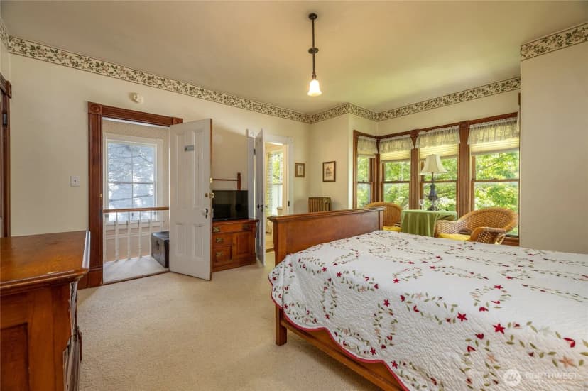 Property photo for 602 N Main Street, Coupeville photo 17