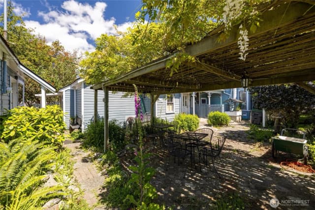 Property photo for 602 N Main Street, Coupeville photo 5