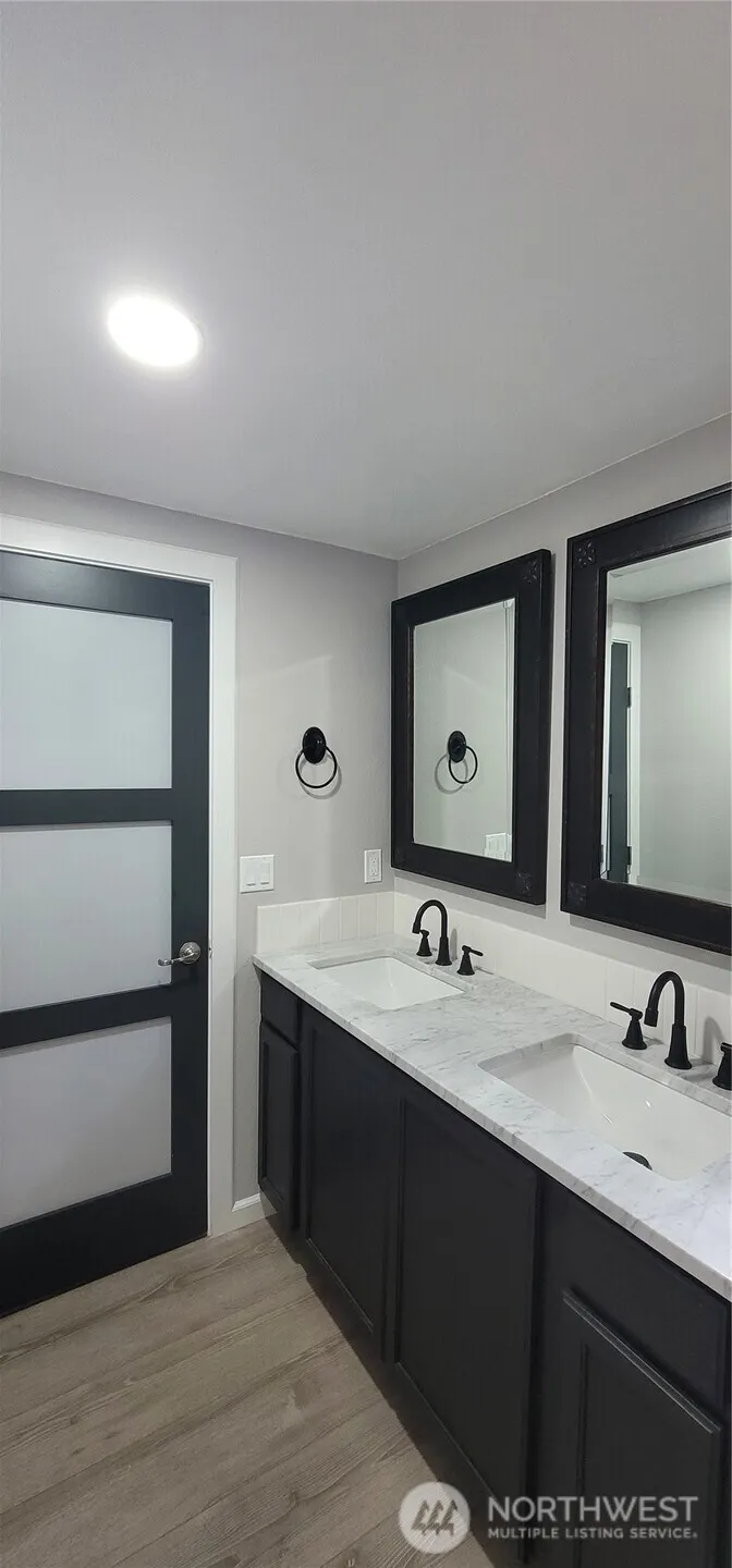 Property photo for 24533 Y Lane, Ocean Park photo 16
