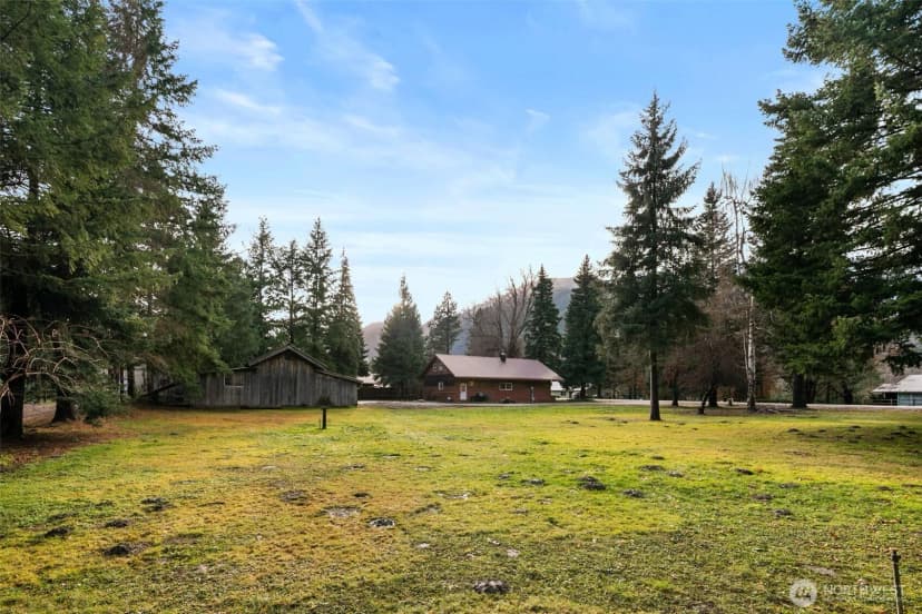 Property photo for 9485 E Leavenworth Road, Leavenworth photo 3