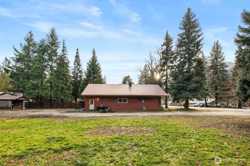 Property photo for 9485 E Leavenworth Road, Leavenworth photo 31