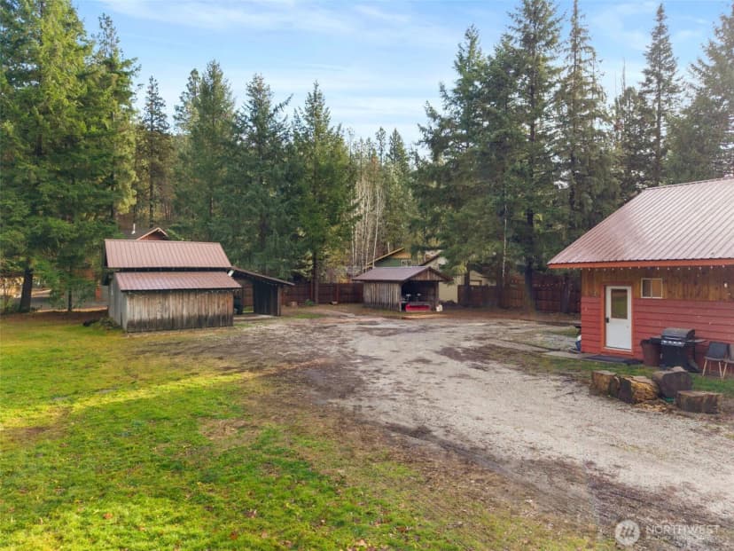 Property photo for 9485 E Leavenworth Road, Leavenworth photo 32