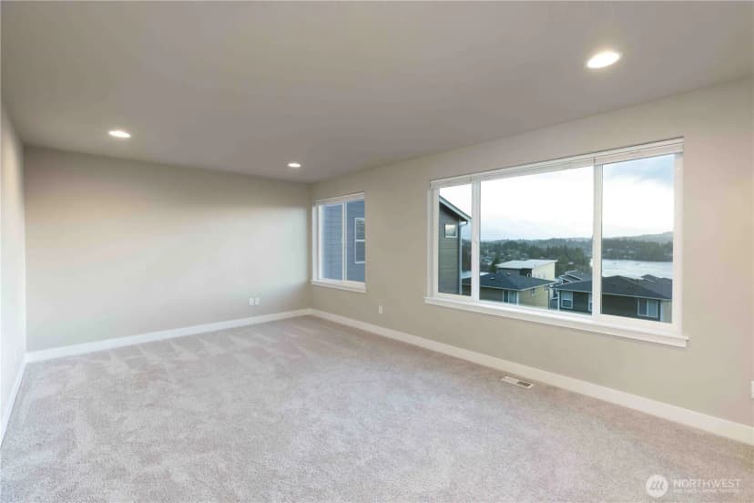 Property photo for 139 Blackfish Court, Bremerton photo 16