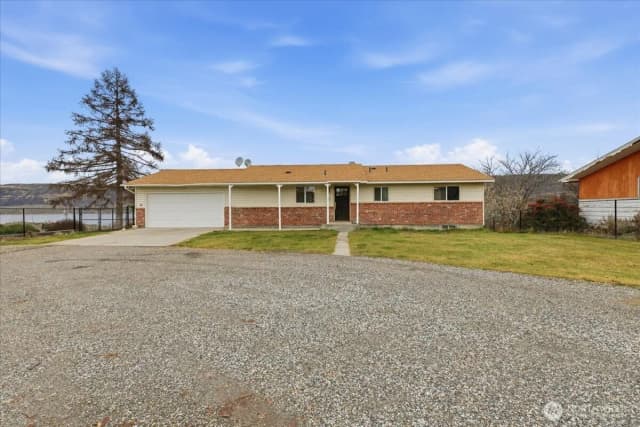 Property photo for 216 Sandy Lane, Electric City