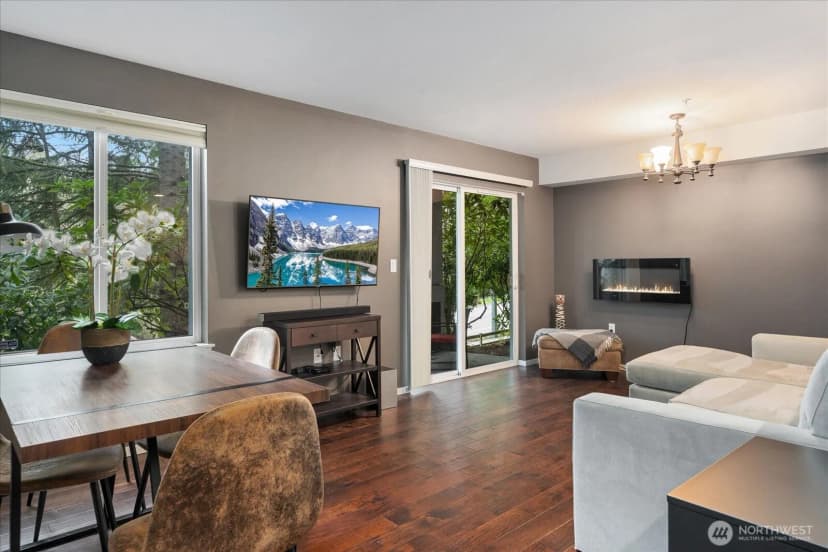 Property photo for 5589 Lakemont Boulevard Se #1702, Bellevue