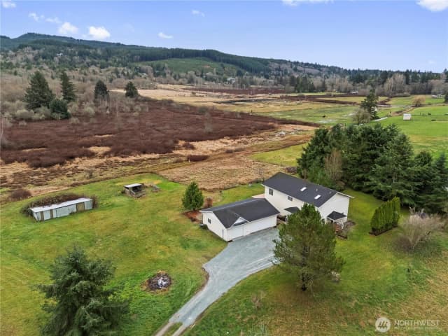 Property photo for 23005 Bulson Road, Mount Vernon photo 2