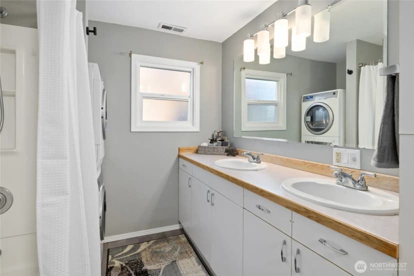 Property photo for 805 E 5th Avenue, Ellensburg photo 13