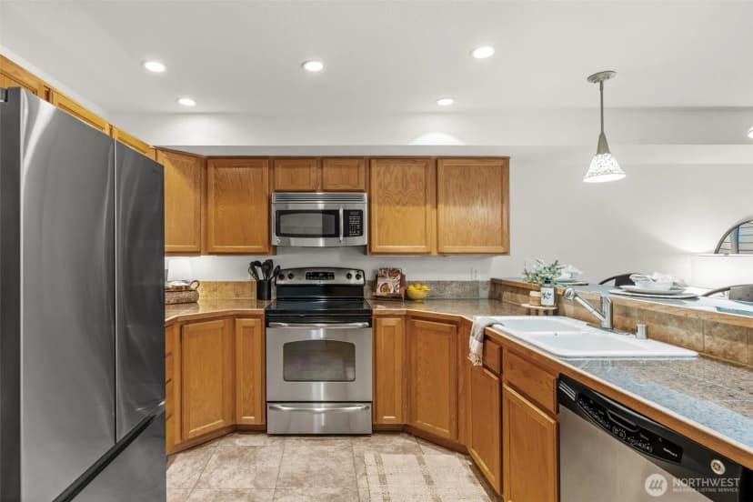 Property photo for 1403 32nd Street Ct Nw, Gig Harbor photo 6