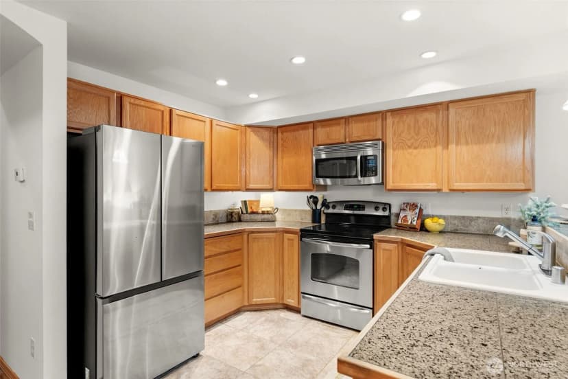 Property photo for 1403 32nd Street Ct Nw, Gig Harbor photo 8