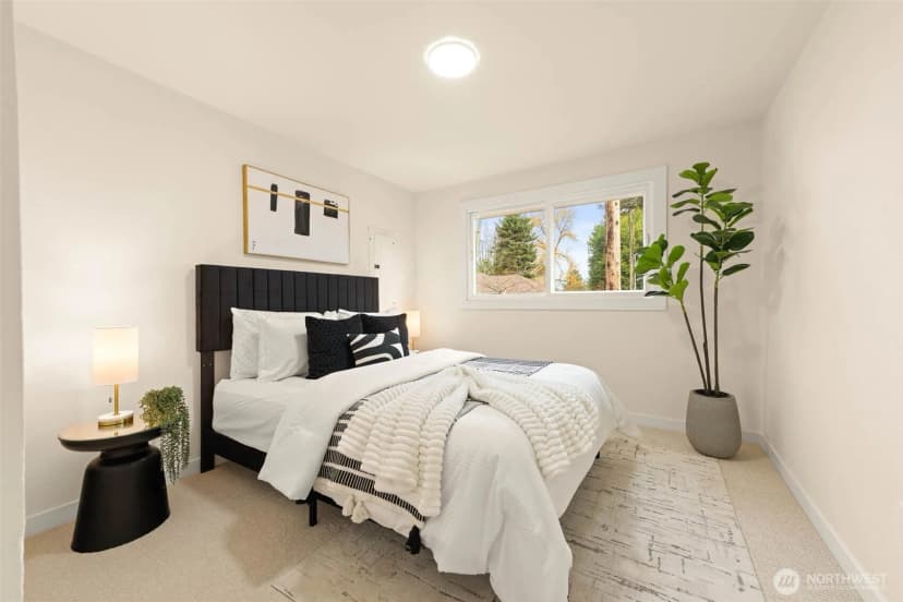 Property photo for 10419 18th Avenue S, Seattle photo 19