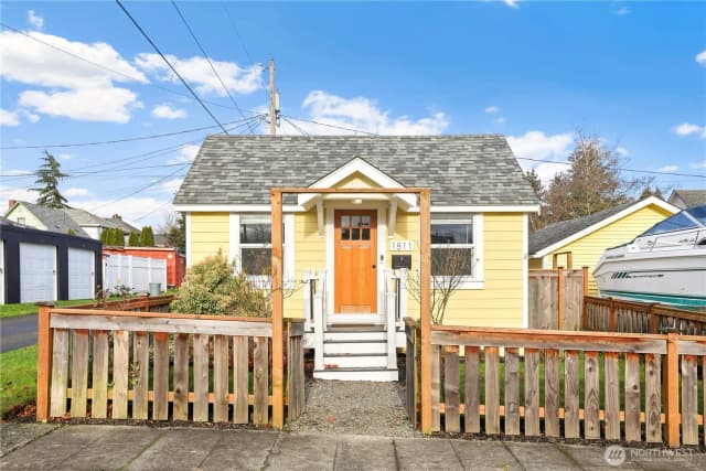 Property photo for 1811 24th Street, Everett