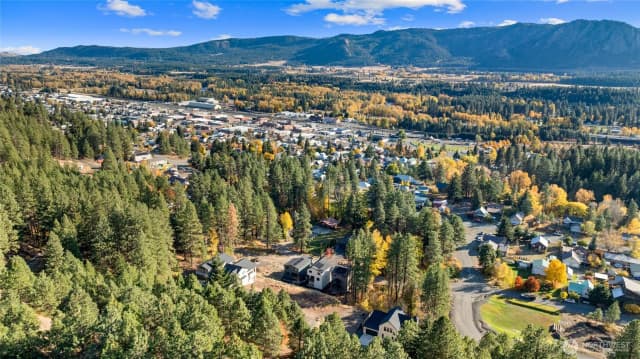 Property photo for 602 Compass (lot 22) Place, Cle Elum photo 2