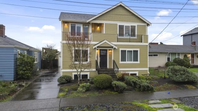 Property photo for 3416 38th Avenue W, Seattle