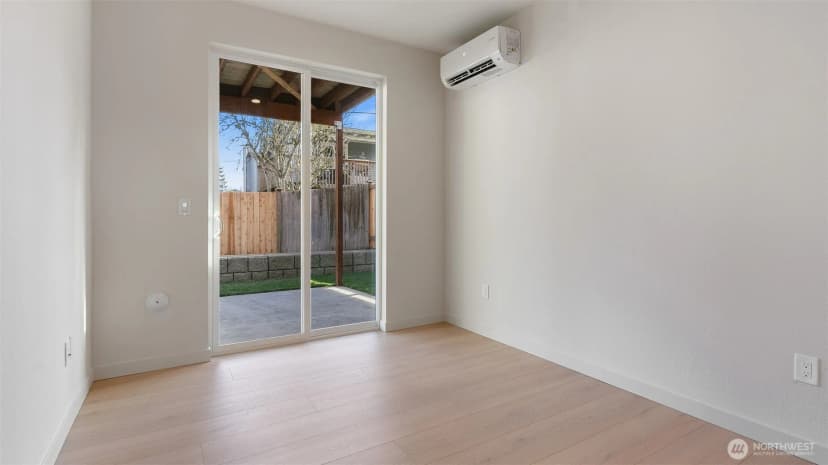 Property photo for 3205 19th Street #b, Everett photo 13