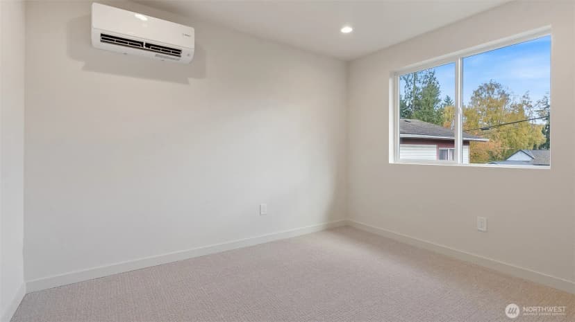 Property photo for 3205 19th Street #b, Everett photo 11
