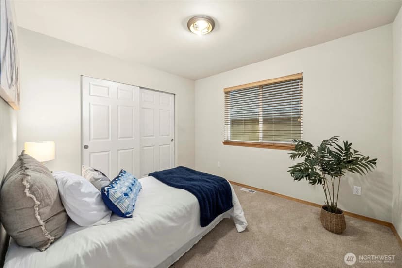 Property photo for 13127 Se 210th Place, Kent photo 28